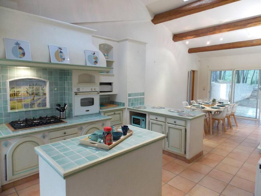Villa Sampa Le Beausset Εξωτερικό φωτογραφία